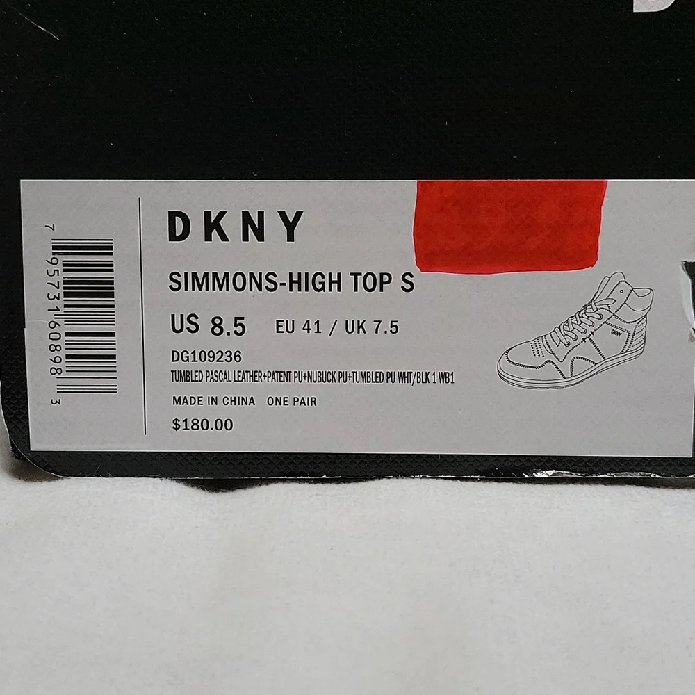 DKNY - Picture 5 of 10